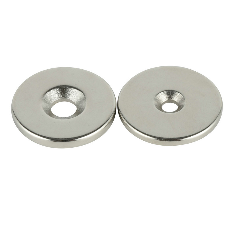 Neodymium magnet disc with countersunk hole