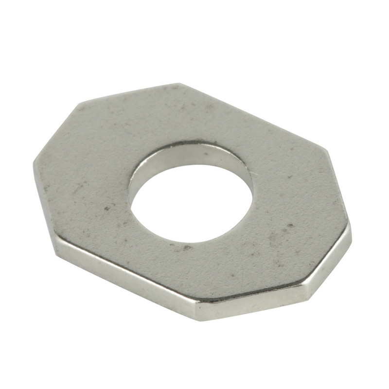 Octagonal magnets with hole